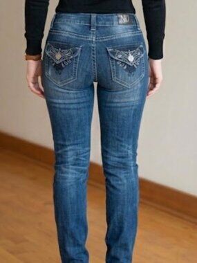 Women's Dark Blue Jeans